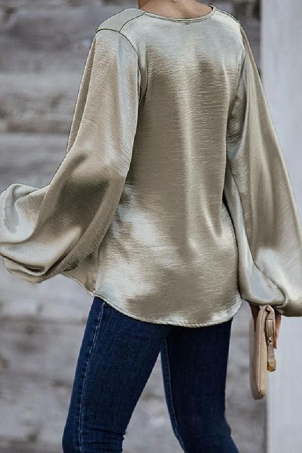 Long-Sleeved Loose V-Neck Solid Color Top