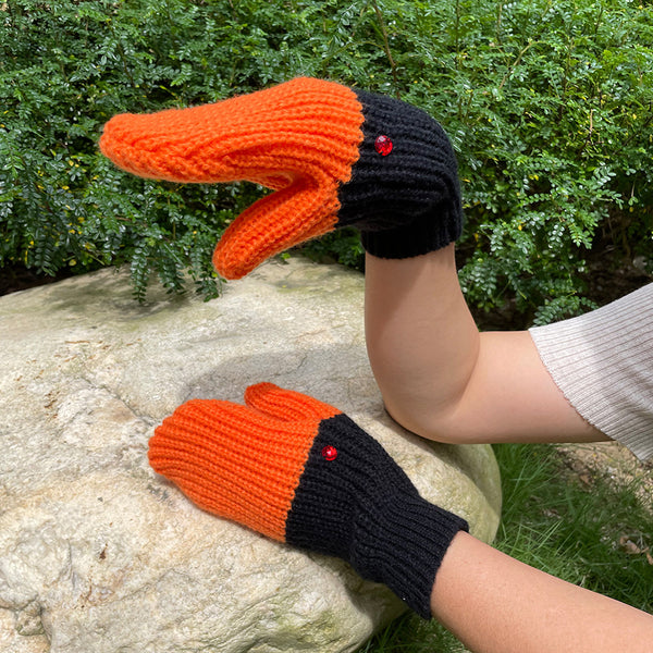 Creative Swan Knitted Socks