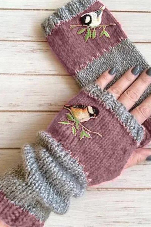 Warm Embroidered Gloves