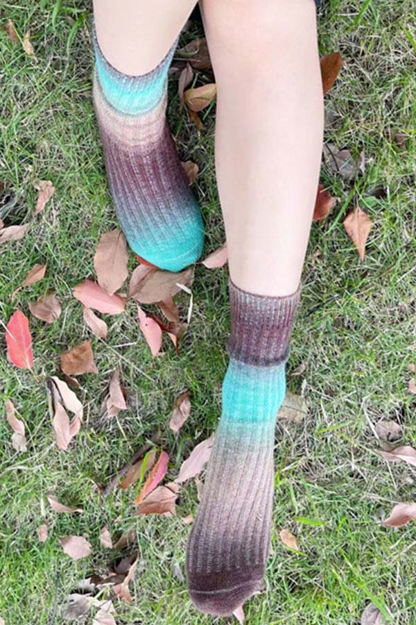 Autumn and Winter Gradient Socks