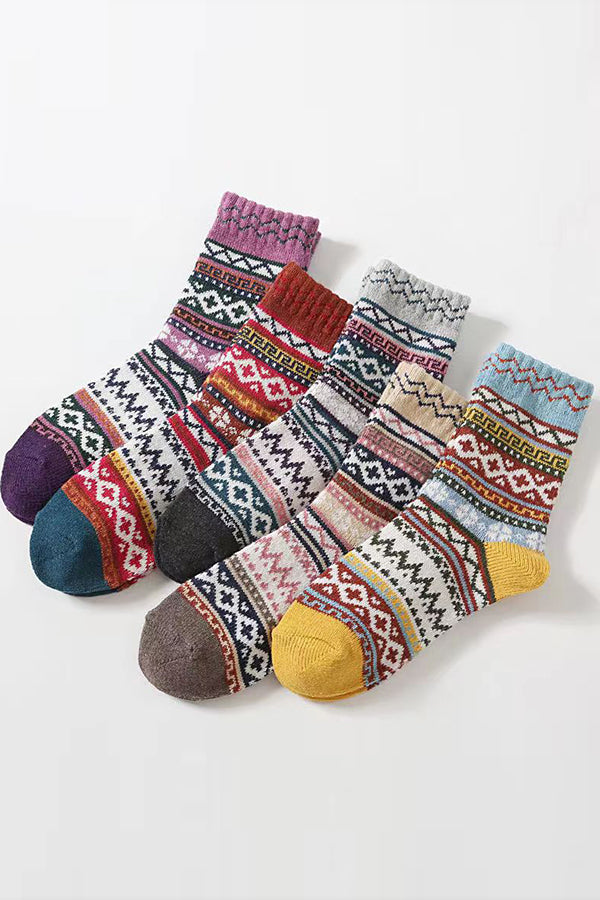 A Set of Five Pairs of Women's Cotton Socks