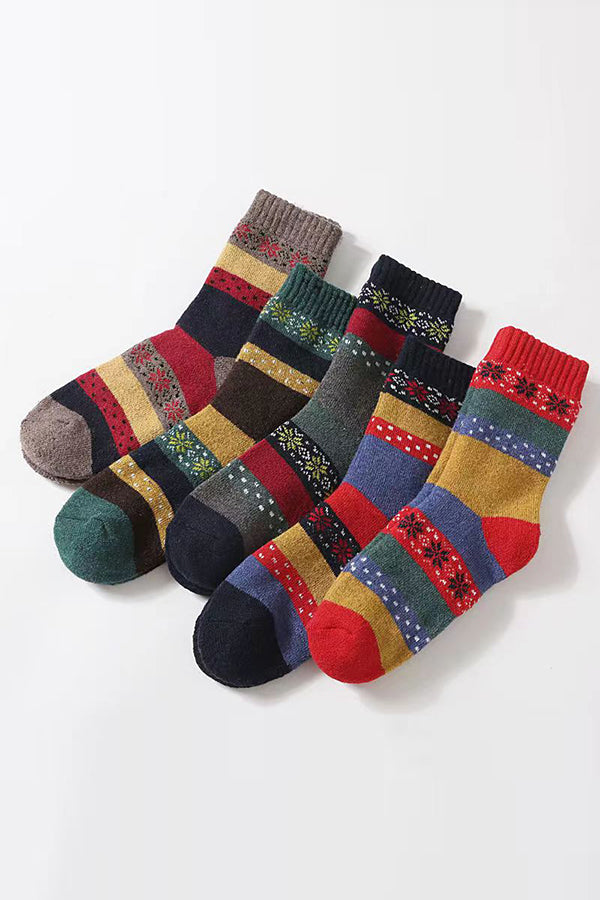 A Set of Five Pairs of Women's Cotton Socks