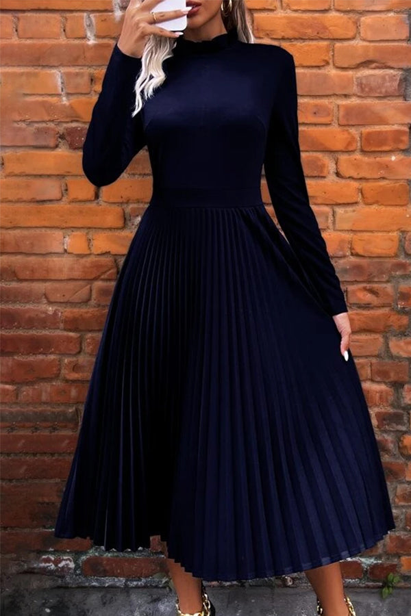 Half Turtleneck Pleated Long Dress