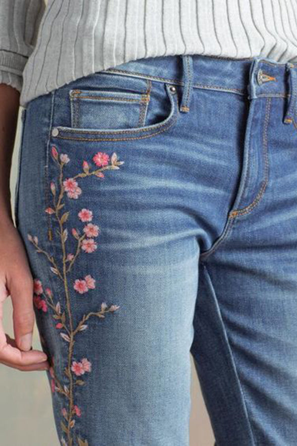 Vintage High-rise Micro-stretch Slim-fit Embroidered Floral Jeans