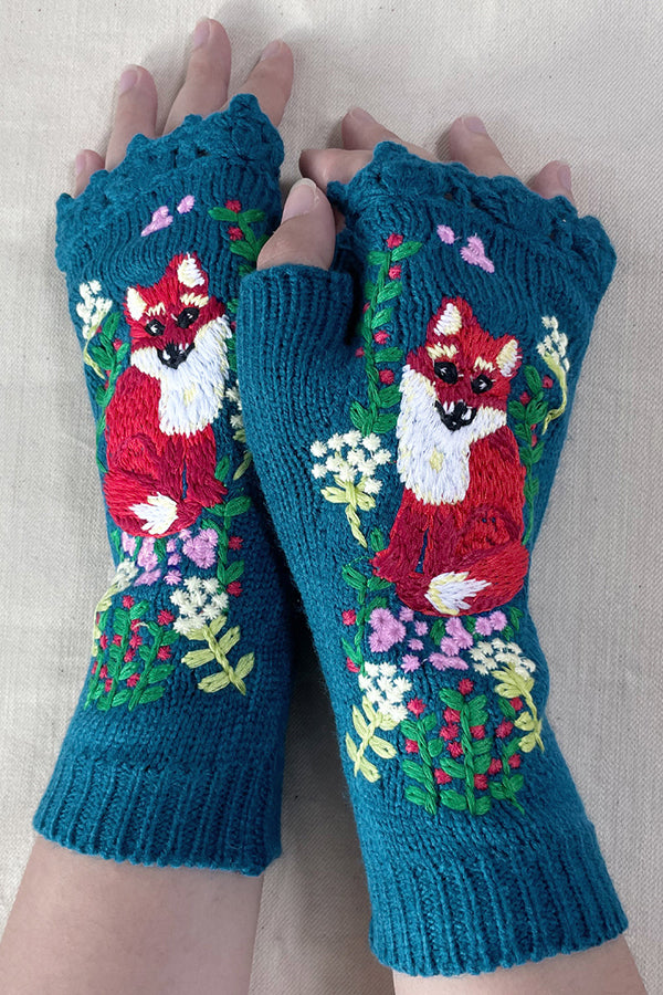 Fox Embroidered Knitted Gloves