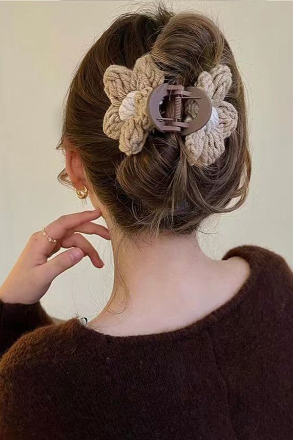 Wool Flower Hair Catcher