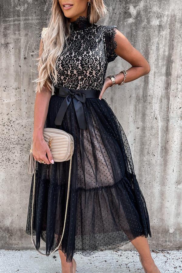 Playful Lace Mesh Stitching Sleeveless Midi Dress