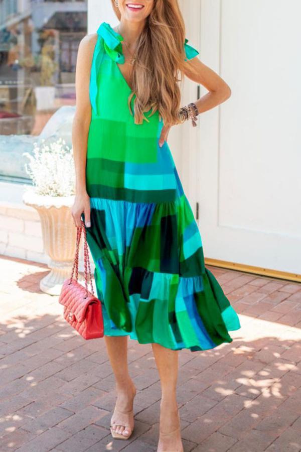 Trendy Colorful V-neck Simple Strapped Dress