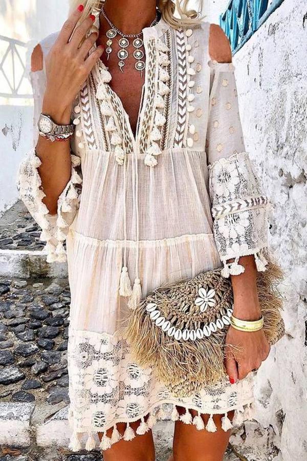 Chic Pretty Lace Tassel Dress