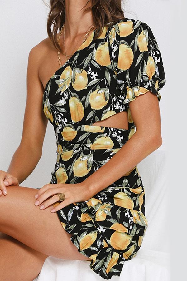 Sexy Lemon-printed Ruffled Pleated Slanted Dress