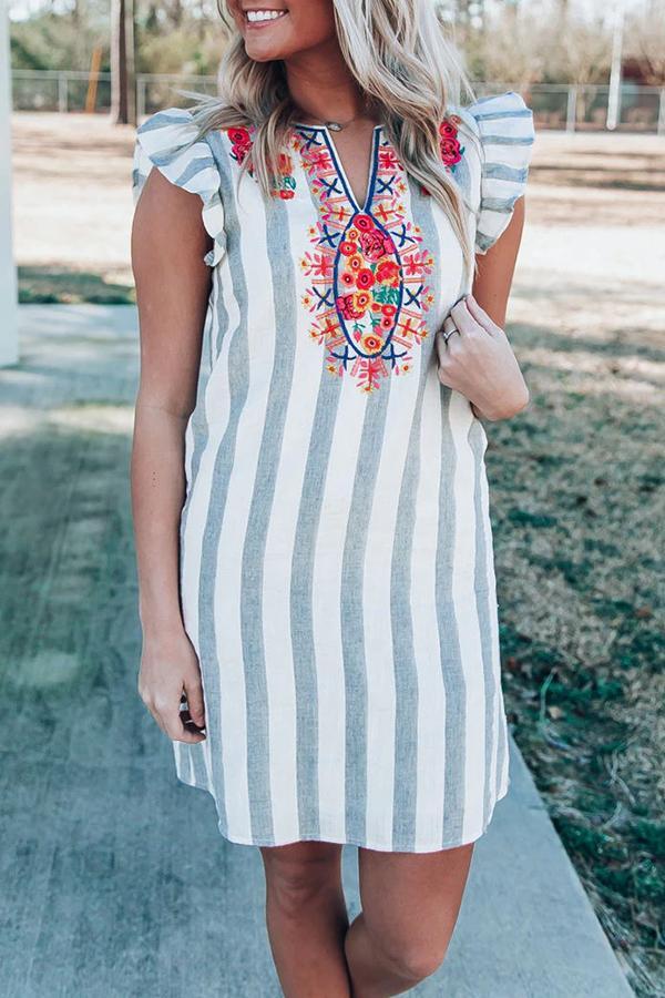 Solid Embroidery V-neck Ruffle Sleeve Shift Dress