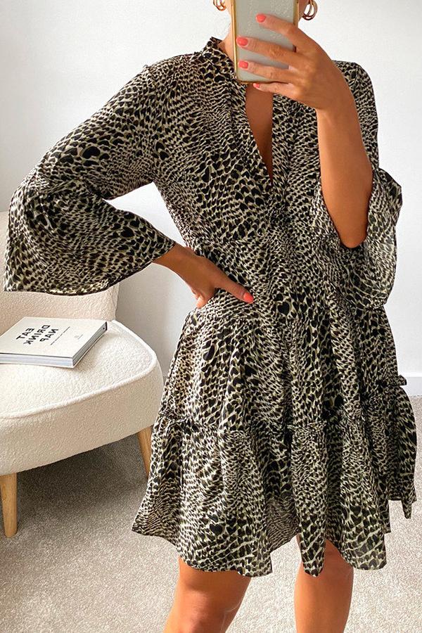 Temperament Snake Print Flared Sleeves Dress