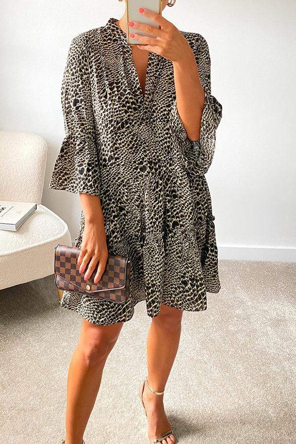 Temperament Snake Print Flared Sleeves Dress