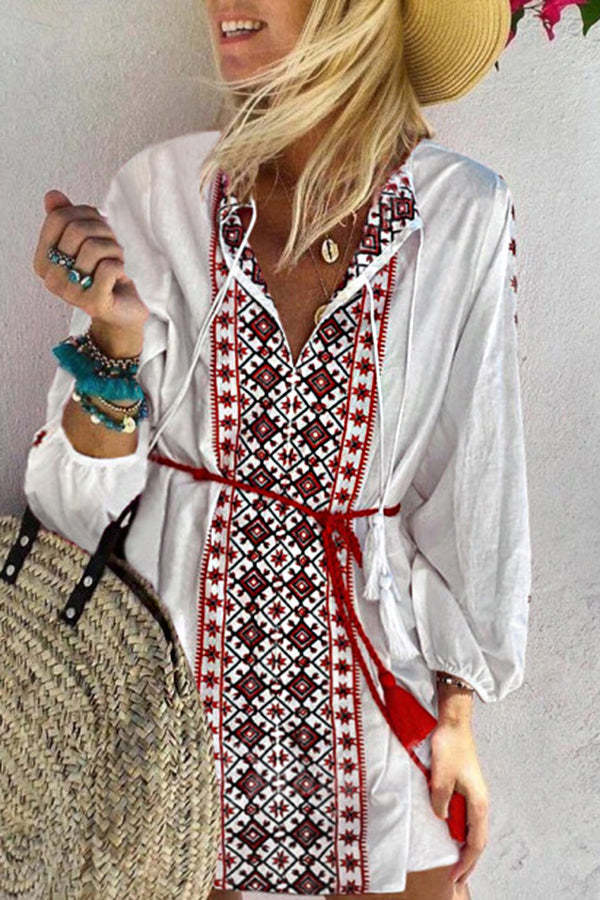 Stylish On-trend Geometric Print V Neck Midi Dress